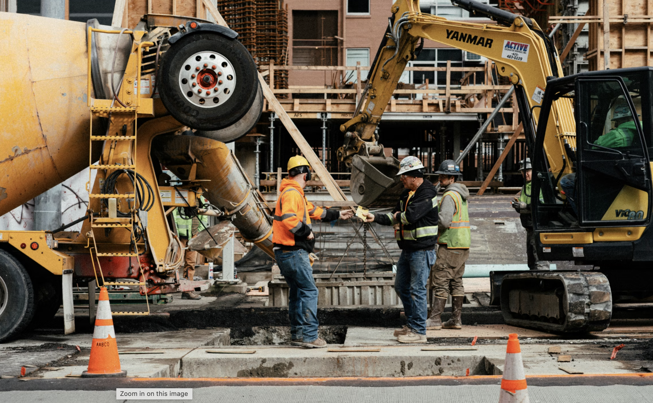 Progress Reports vs Daily Reports: Understanding the Difference and Using Both Well